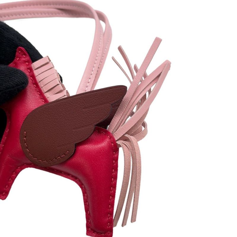 エルメス バッグチャーム ロデオPM ペガサス フランボワーズ/ローズサクラ/ルージュセリエ ラムスキン B刻印