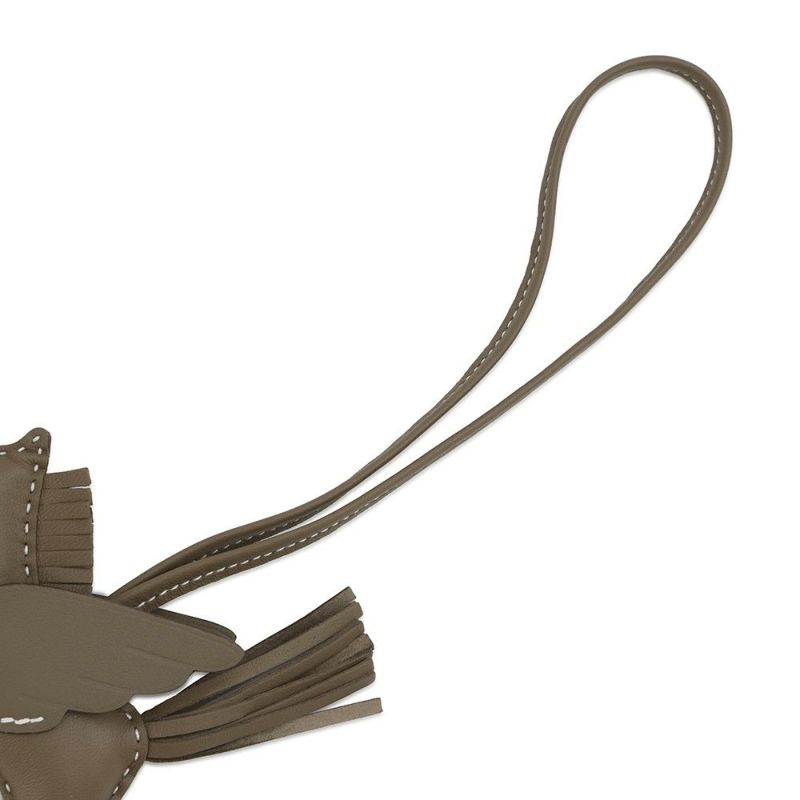 エルメス バッグチャーム ロデオPM ペガサス エトゥープ ラムスキン K刻印