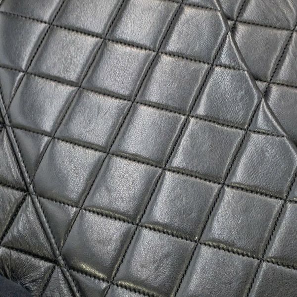 シャネル チェーンショルダーバッグ マトラッセ30 ココマーク ラムスキン A04412 CHANEL デカマト 黒