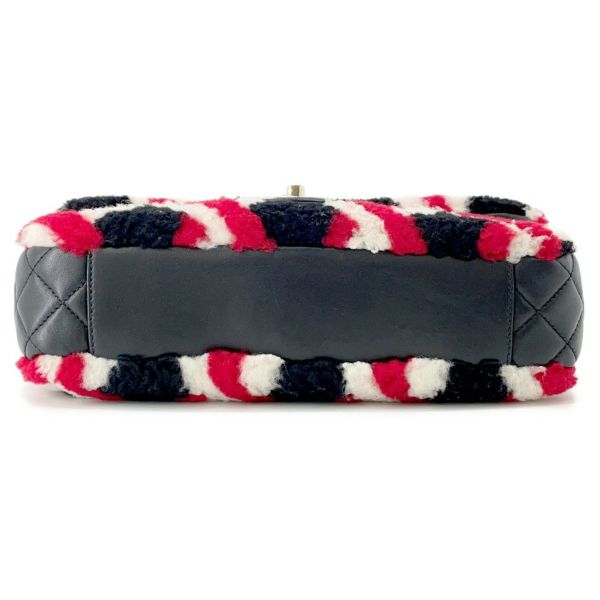 シャネル チェーンショルダーバッグ マトラッセ ムートン ココマーク CHANEL