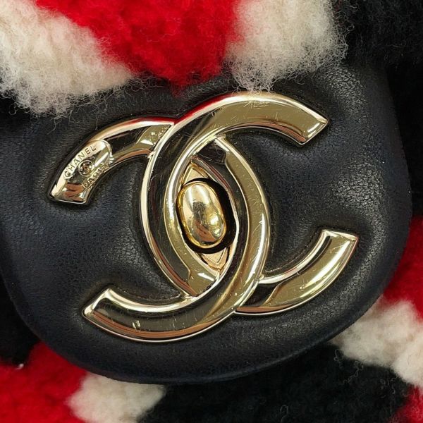 シャネル チェーンショルダーバッグ マトラッセ ムートン ココマーク CHANEL