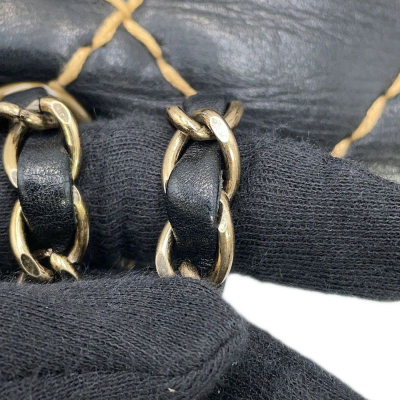 シャネル チェーンショルダーバッグ マトラッセ ココマーク ワイルドステッチ ダブルチェーン ラムスキン CHANEL 黒