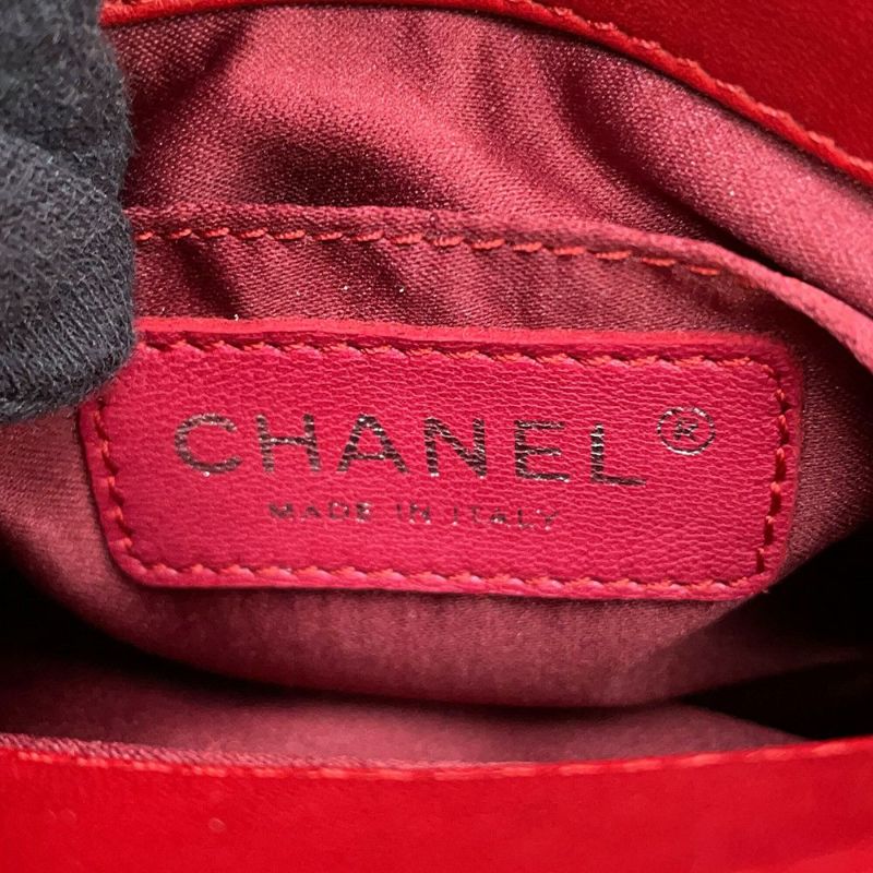 シャネル チェーンショルダーバッグ ミニマトラッセ ココマーク ラムスキン CHANEL