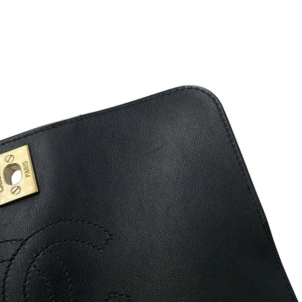 シャネル チェーンショルダーバッグ Vステッチ シェブロン ラムスキン CHANEL 黒