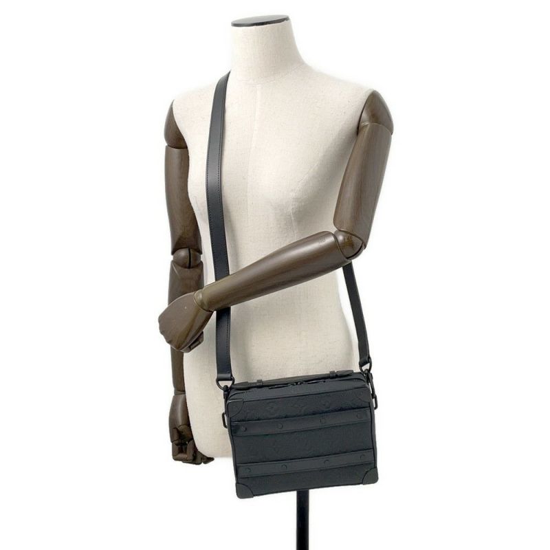 ルイヴィトン ショルダーバッグ モノグラム/トリヨンレザー ハンドル・ソフトトランク M59163 ヴィトン バッグ 黒 ブラック メンズ