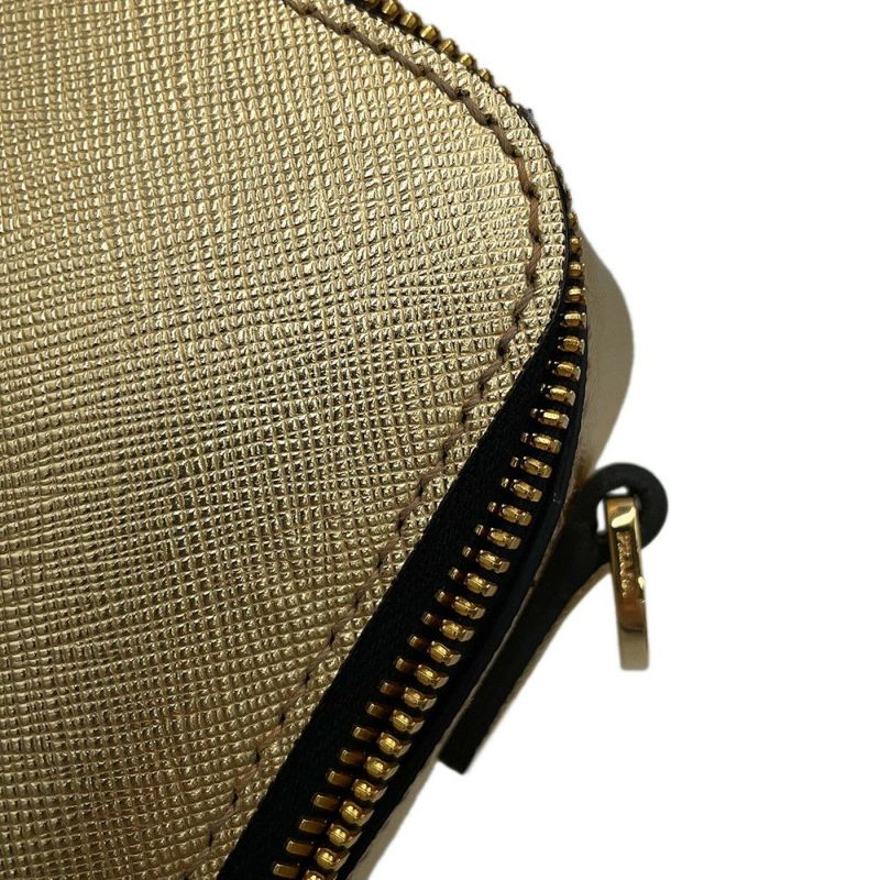 プラダ ショルダーバッグ トライアングルロゴ ブリック サフィアーノレザー 2VH070 PRADA