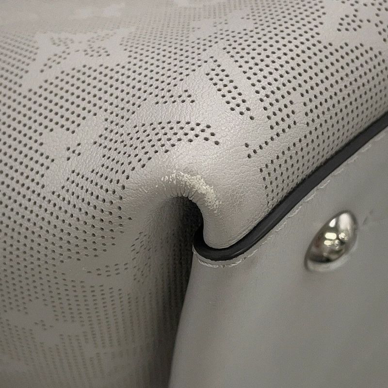 ルイヴィトン トートバッグ モノグラム・マヒナ カーメル M21775 LOUIS VUITTON