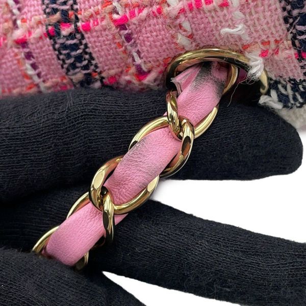 シャネル チェーンショルダーバッグ ココマーク マトラッセ20 ツイード CHANEL