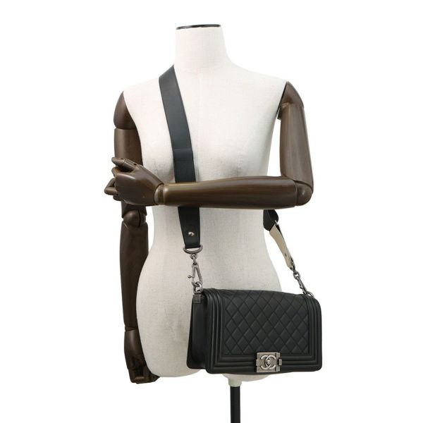シャネル チェーンショルダーバッグ ココマーク マトラッセ ボーイシャネル ラムスキン A67086 CHANEL 黒