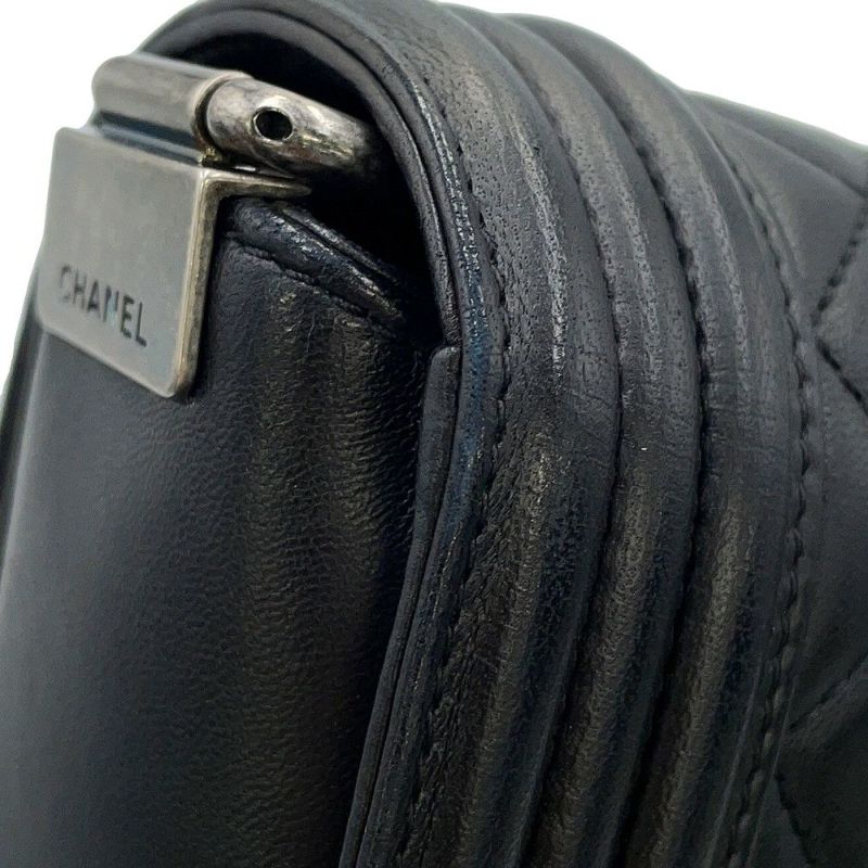シャネル チェーンショルダーバッグ ココマーク マトラッセ ボーイシャネル ラムスキン A67086 CHANEL 黒
