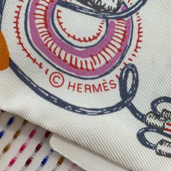 エルメス スカーフ ツイリー ポワンティエ シュバロスコープ 刺繍 HERMES シルクツイル 2023春夏