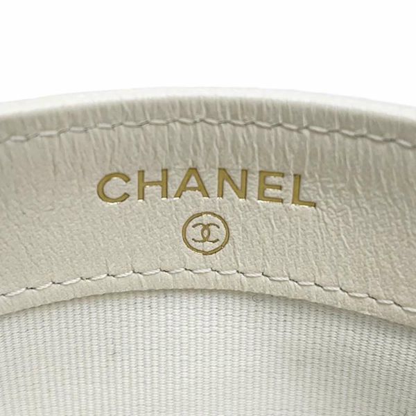 シャネル カードケース クラシック マトラッセ ココマーク キャビアスキン AP0213 CHANEL 定期入れ 名刺入れ パスケース 白