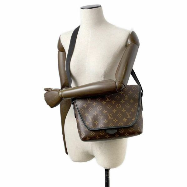 ルイヴィトン ショルダーバッグ モノグラム・マカサー マグネティック・メッセンジャー M45557 LOUIS VUITTON 黒 ブラック