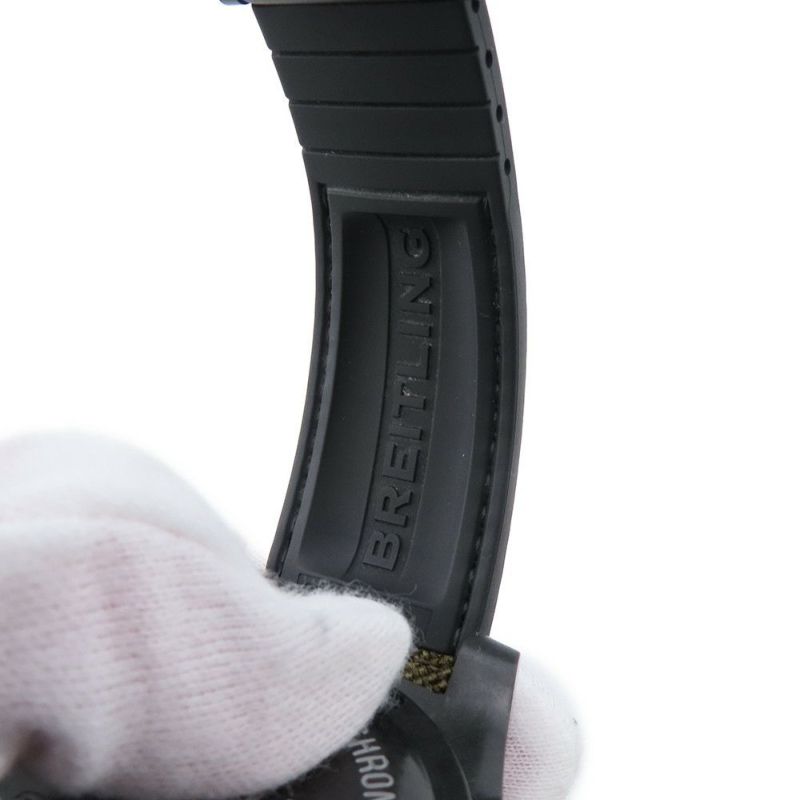 ブライトリング アベンジャー ハリケーン XB1210E4/BE89 BREITLING 腕時計 黒文字盤