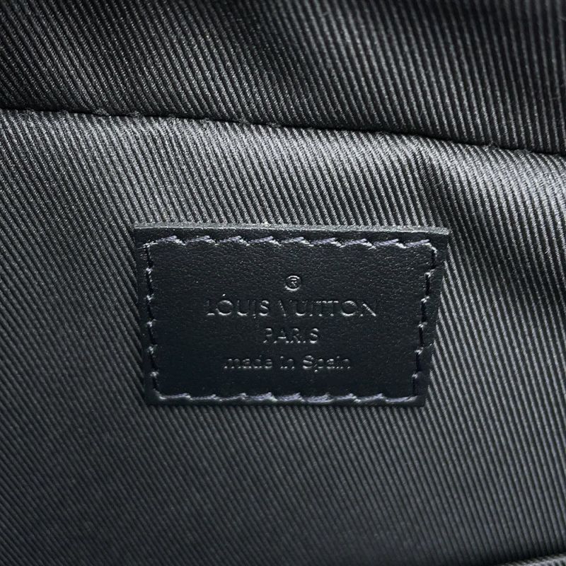 ルイヴィトン ビジネスバッグ モノグラム・エクリプス ソフトトランク・ブリーフケース LOUIS VUITTON BAG 黒 ブラック