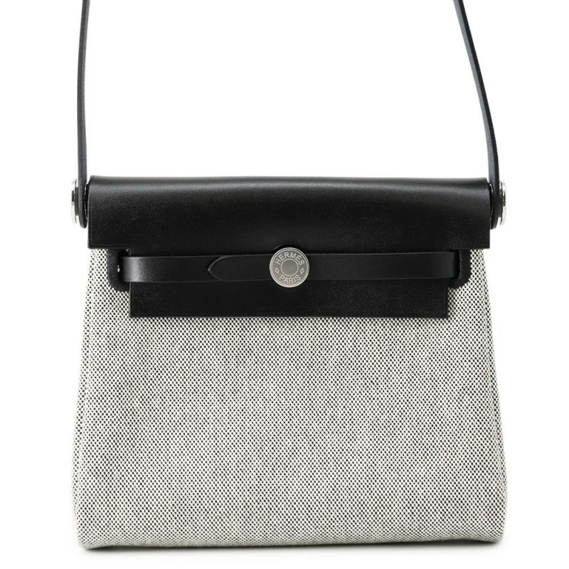 エルメス ショルダーバッグ エールバッグジップ ミニ ブラック/エクリュ/シルバー金具 トワルアッシュ/ヴァッシュハンター K刻印 黒