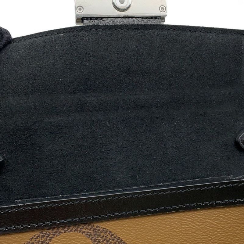 ルイヴィトン ボディバッグ モノグラム・ジャイアントリバース バムバッグ・ドーフィーヌ M67696  ブラック 黒