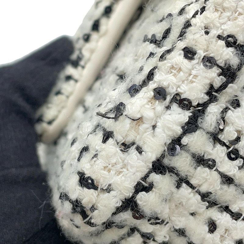 シャネル チェーンショルダーバッグ ココマーク ミニ フラップ ツイード A69900 CHANEL 白