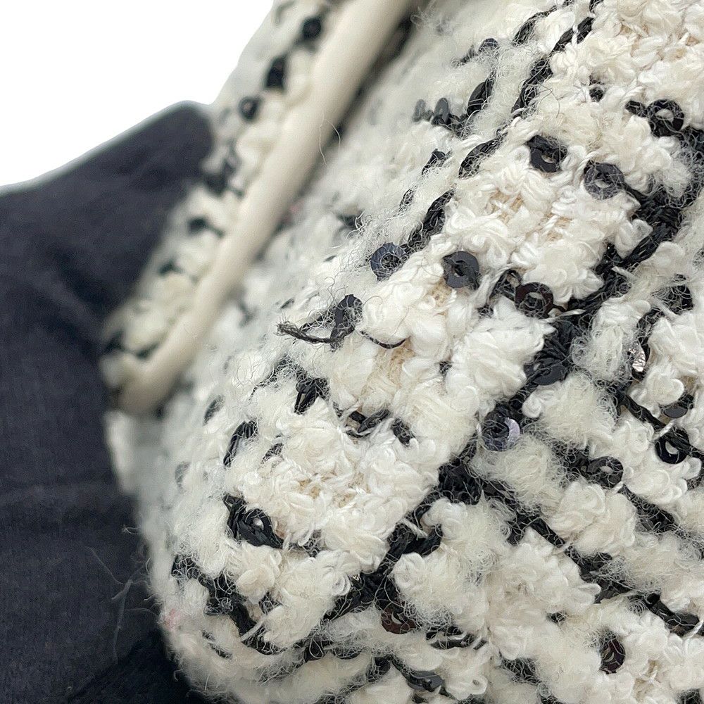 シャネル チェーンショルダーバッグ ココマーク ミニ フラップ ツイード A69900 CHANEL 白