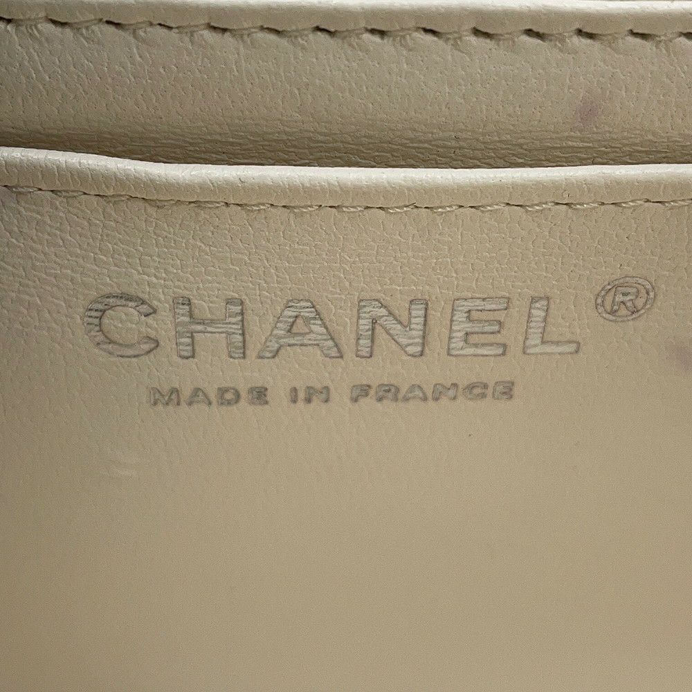 シャネル チェーンショルダーバッグ ココマーク ミニ フラップ ツイード A69900 CHANEL 白