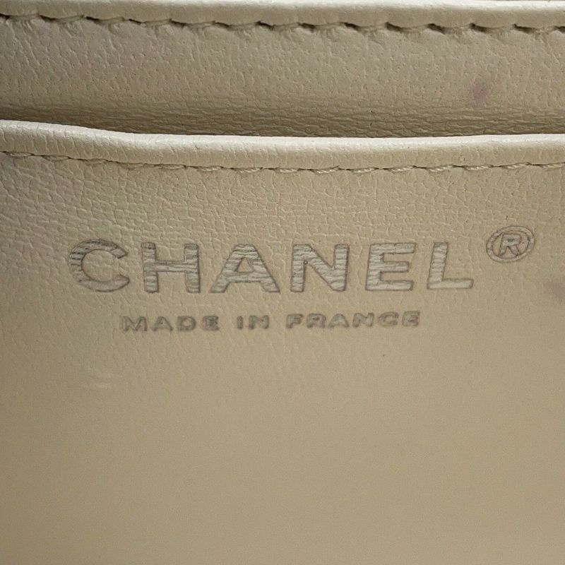 シャネル チェーンショルダーバッグ ココマーク ミニ フラップ ツイード A69900 CHANEL 白