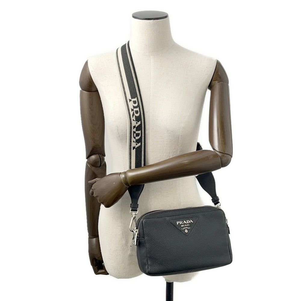 プラダ ショルダーバッグ ヴィッテロダイノ レザー 1BH082 PRADA 黒