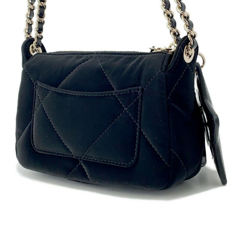 シャネル チェーンショルダーバッグ マトラッセ ココマーク ココネージュ チェーンクラッチ CHANEL 2way 黒