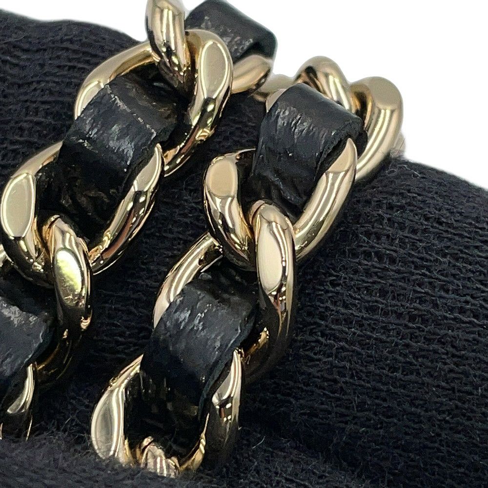 シャネル チェーンショルダーバッグ マトラッセ ココマーク ココネージュ チェーンクラッチ CHANEL 2way 黒