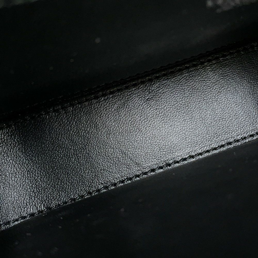 ヴァレンティノ・ガラヴァーニ ショルダーバッグ ロックスタッズ パテント 3W2B0M42QTE VALENTINO