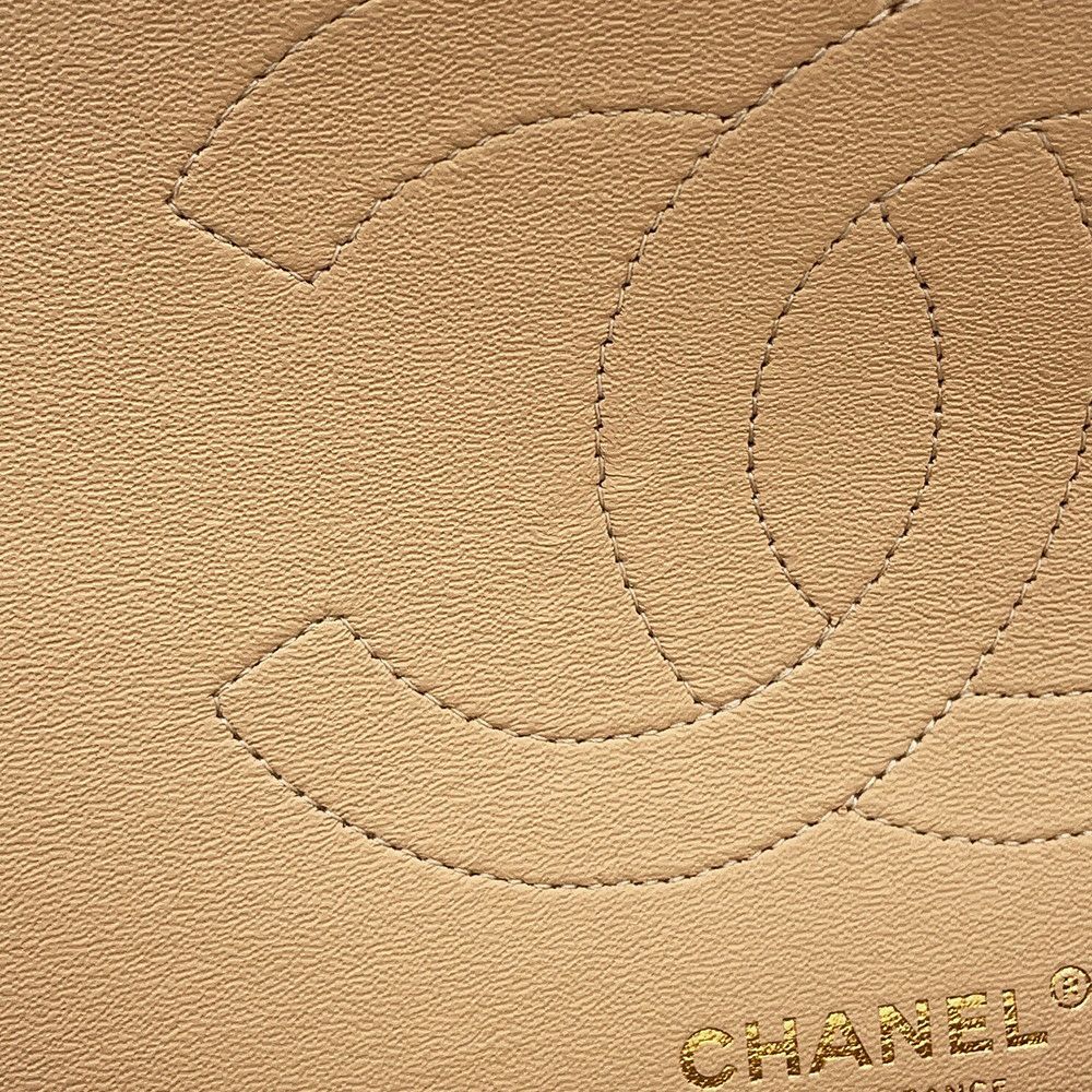 シャネル チェーンショルダーバッグ マトラッセ30 ココマーク キャビアスキン A58600 CHANEL