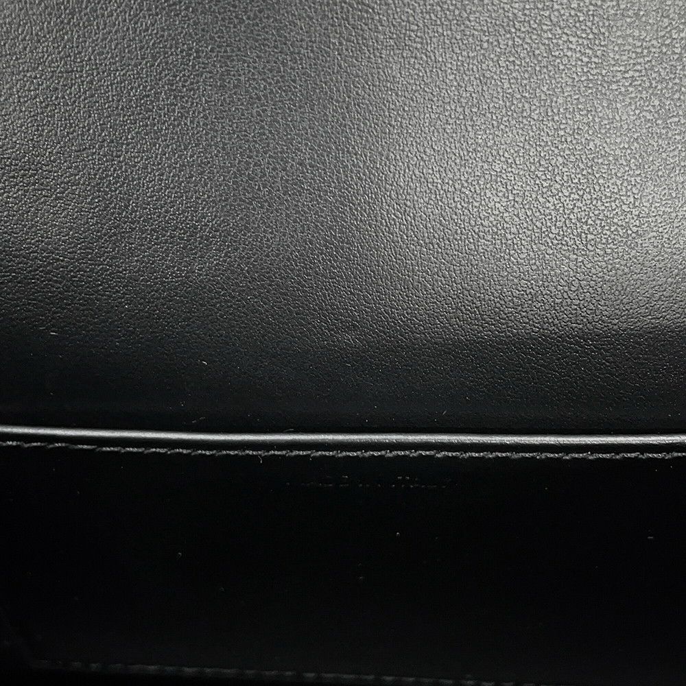 セリーヌ ショルダーバッグ トリオンフ ホリゾンタル スリーブ レザー 10K773FQD CELINE 黒