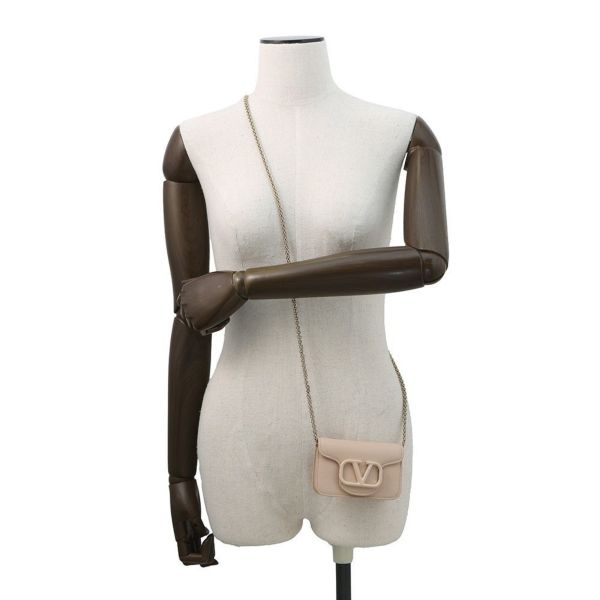 ヴァレンティノ・ガラヴァーニ チェーンショルダーカードケース レザー P0Y41ZXL VALENTINO バッグ