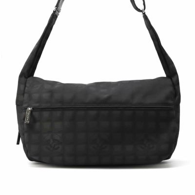 シャネル ショルダーバッグ ニュートラベルライン メッセンジャーバッグ ナイロン/レザー CHANEL 黒 安心保証 |  中古・新品ブランド販売ギャラリーレア公式通販