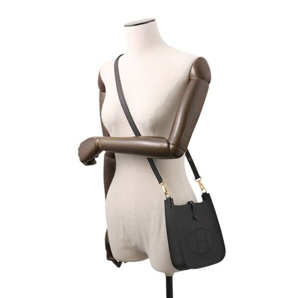 エルメス ショルダーバッグ エブリンTPM セリエ ブラック/ゴールド金具 エプソン K刻印 黒