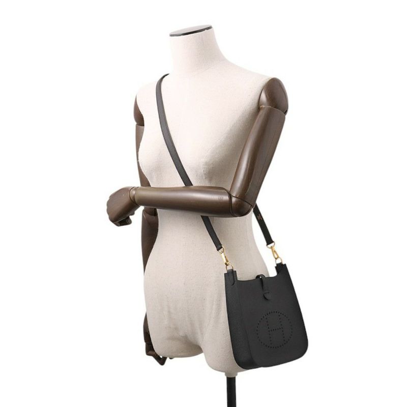 エルメス ショルダーバッグ エブリンTPM セリエ ブラック/ゴールド金具 エプソン K刻印 黒