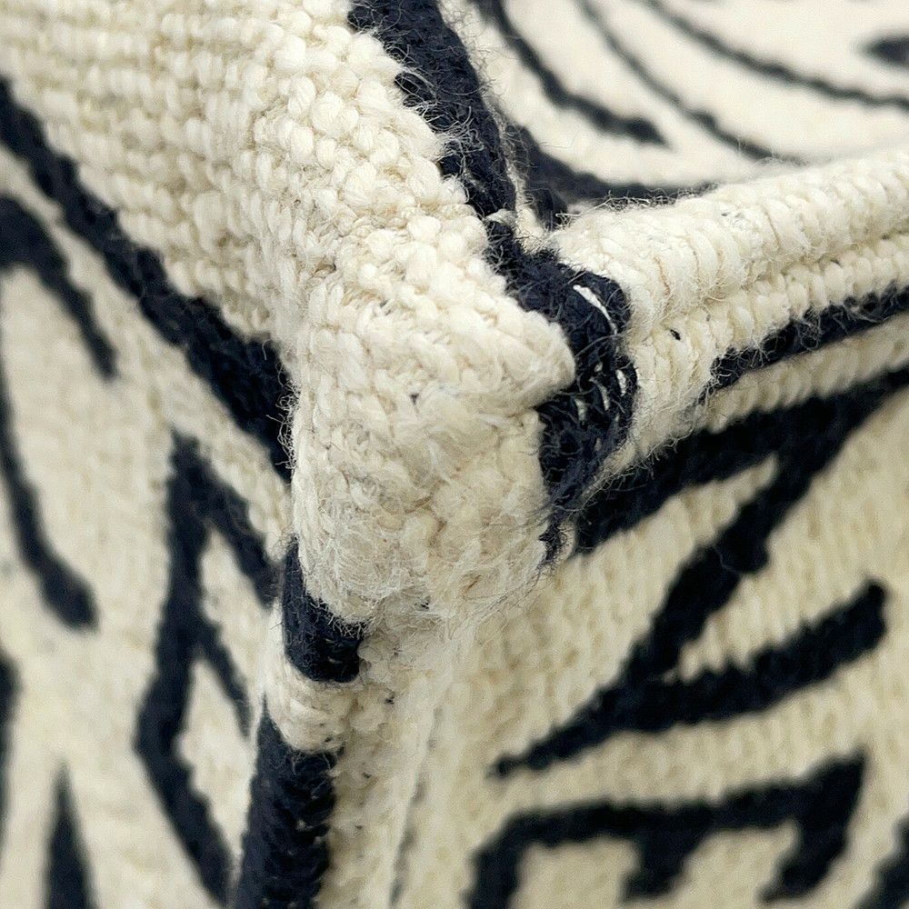 セリーヌ トートバッグ ラージ カバ タイス コットン 196762EG8 CELINE 白 黒