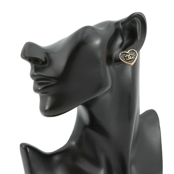 シャネル イヤリング ハートモチーフ デニム ココマーク メタル I24 P CHANEL アクセサリー