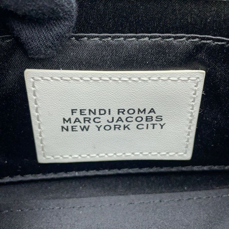 フェンディ ショルダーバッグ マークジェイコブスコラボ バゲット フォンポーチ 7AS142 FENDI 黒 2way