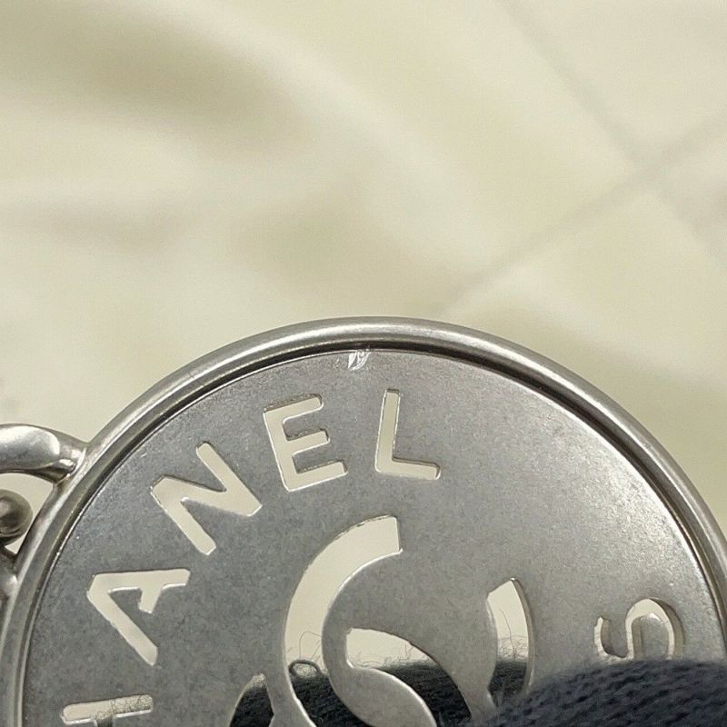 シャネル ハンドバッグ シャネル22 シャイニーカーフレザー AS3260 CHANEL