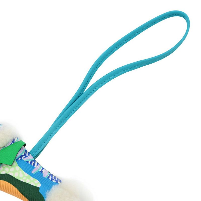 エルメス バッグチャーム バディ アロハ ブルーイドラ/ヴェールコミック ラムスキン/ムートン B刻印