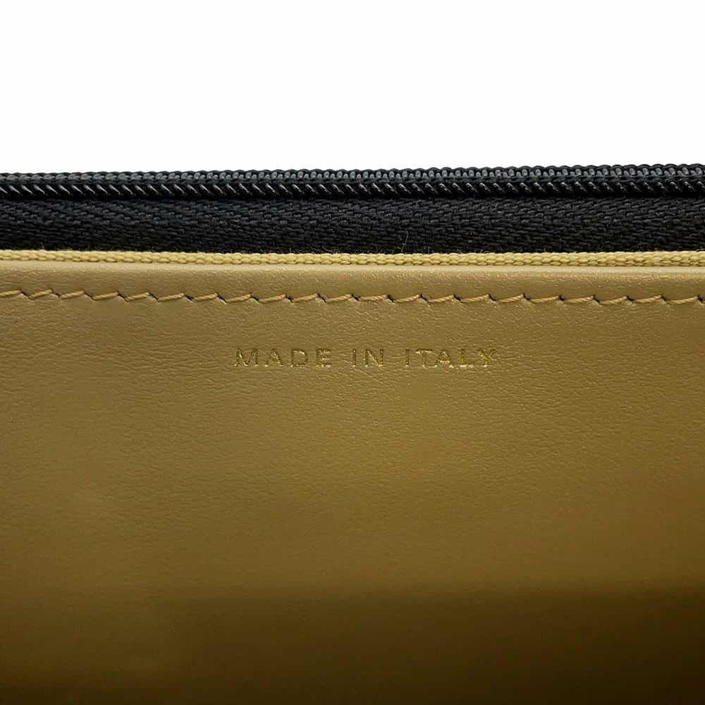 シャネル チェーンウォレット マトラッセ ココマーク シャイニーラムスキン AP3938 CHANEL 財布 黒