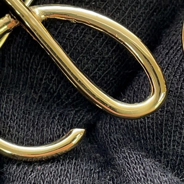 ロエベ ブローチ アナグラム 111.25.020 LOEWE アクセサリー ゴールド