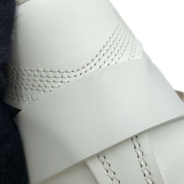 ヴァレンティノ スニーカー パンチング ロゴ メンズサイズ41 TZM20W2 靴 白