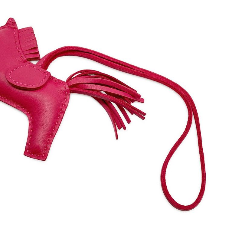 エルメス バッグチャーム ロデオ PM ローズメキシコ ラムスキン Y刻印