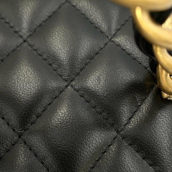 シャネル チェーンショルダーバッグ マトラッセ ココマーク バニティバッグ ラムスキン CHANEL 黒 ヴァニティ