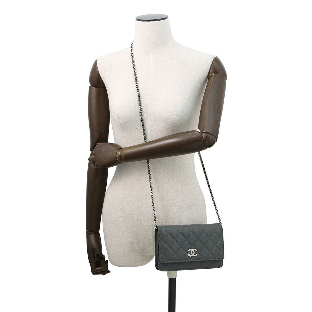 シャネル チェーンウォレット CCコメット マトラッセ ココマーク キャビアスキン AP3723 CHANEL 財布