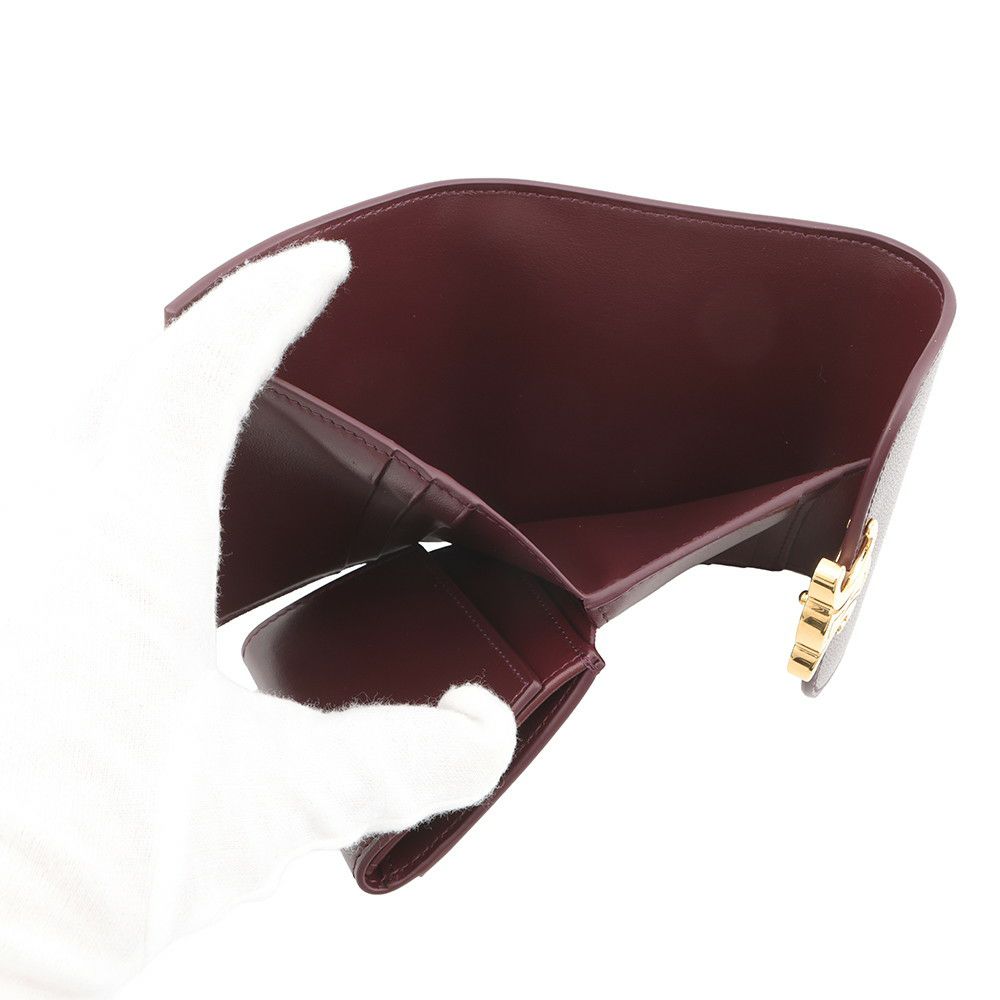 セリーヌ 三つ折り財布 トリオンフ スモールフラップウォレット ゴートスキン 10D783GVE.28DG CELINE