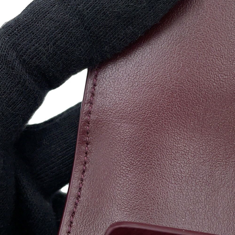 セリーヌ 三つ折り財布 トリオンフ スモールフラップウォレット ゴートスキン 10D783GVE.28DG CELINE