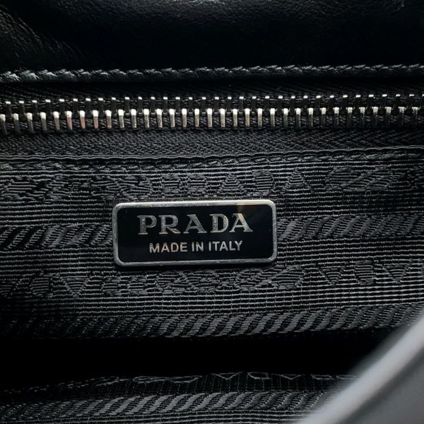 プラダ ハンドバッグ Re-Edition 2002 ムーン パデットナッパレザー 1BA381 PRADA 2wayショルダー 黒