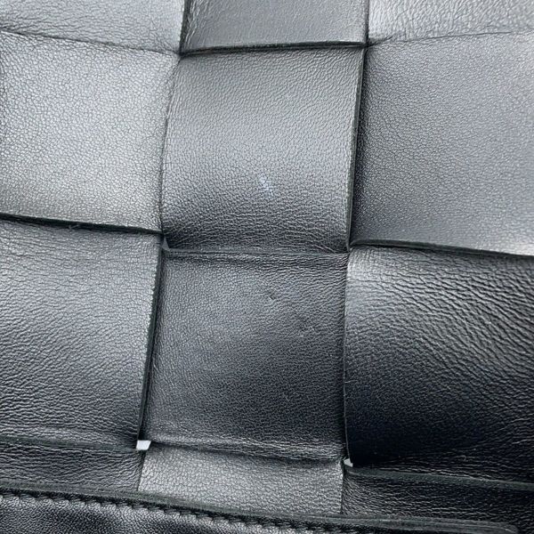 ボッテガヴェネタ ショルダーバッグ マキシイントレチャート カセット ラムスキン 578004 BOTTEGA VENETA 黒